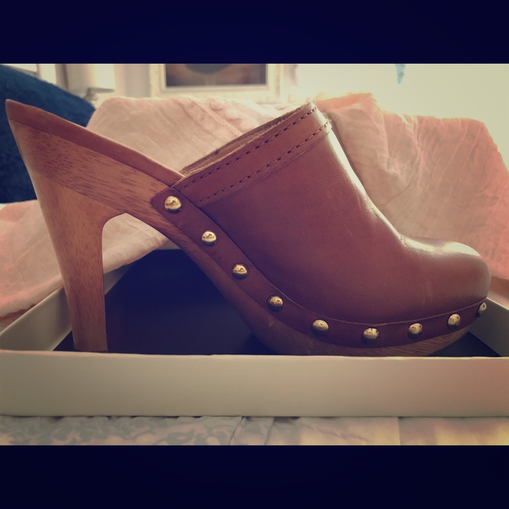 COACH GEORGETT VEG LEATHER (Whiskey) 7.5